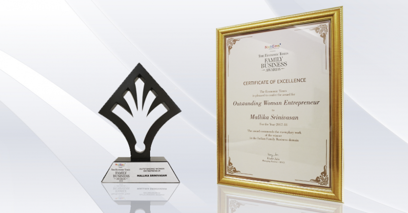 Mallika Srinivasan recognized as ‘Outstanding Woman Entrepreneur’ at The ET Family Business Awards